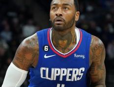 PG电子官网-火箭负于骑士，约翰-沃尔颓废表现