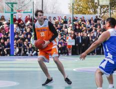 PG游戏官网登录入口-农村篮球对抗赛营造浓厚篮球氛围