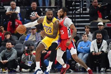 PG电子试玩官网-西班牙男篮碾压法国男篮，詹姆斯制霸全场