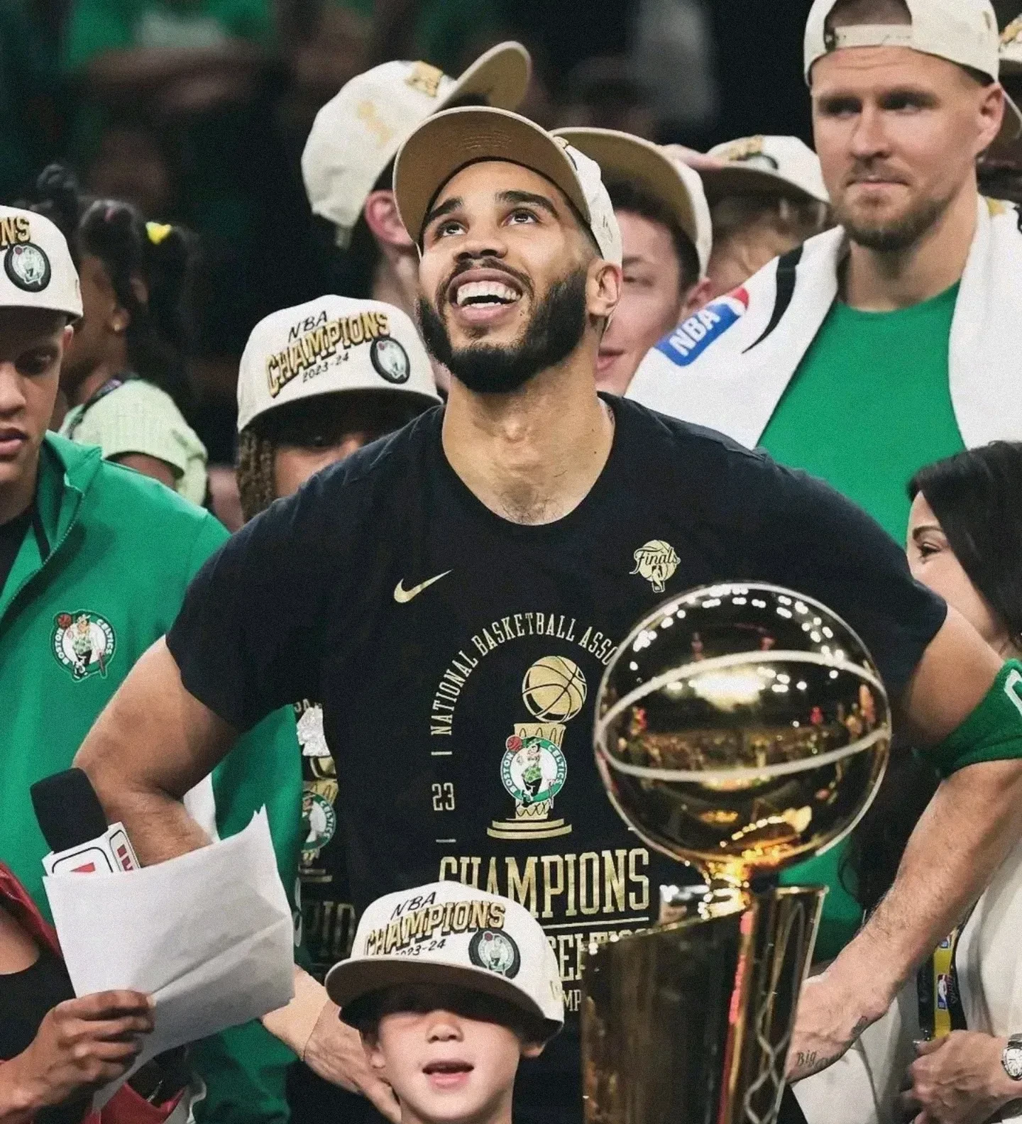 PG电子线上登入-凯尔特人火力全开，大胜对手赢球