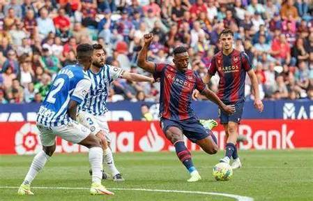 PG电子官方-克里斯塔尔宫连续3轮不败，客场逆袭取得3分实力有增