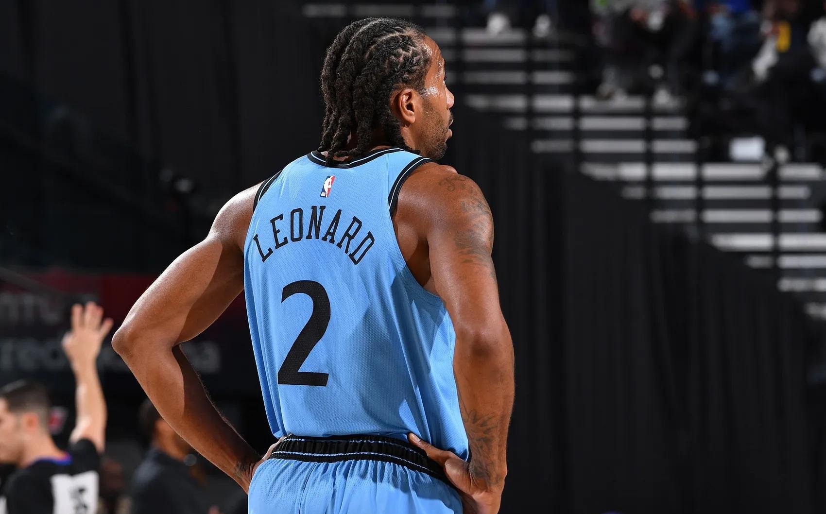 PG电子游戏-爵士绝杀立陶宛男篮，伦纳德高光表现